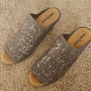 Minnetonka Moccasins Heeled Sandals